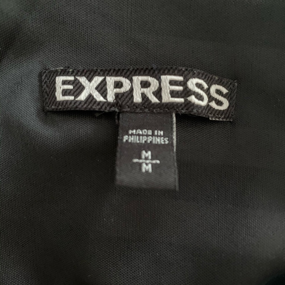 Express Fit and Flare Black & White Dress 👗 - Picture 5 of 5